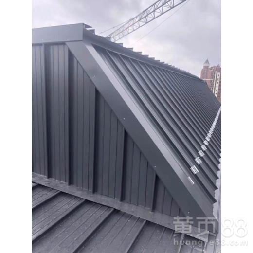 開封氟碳深灰色鋁鎂錳板YX65-600型 現代建筑屋頂與墻面的優選材料